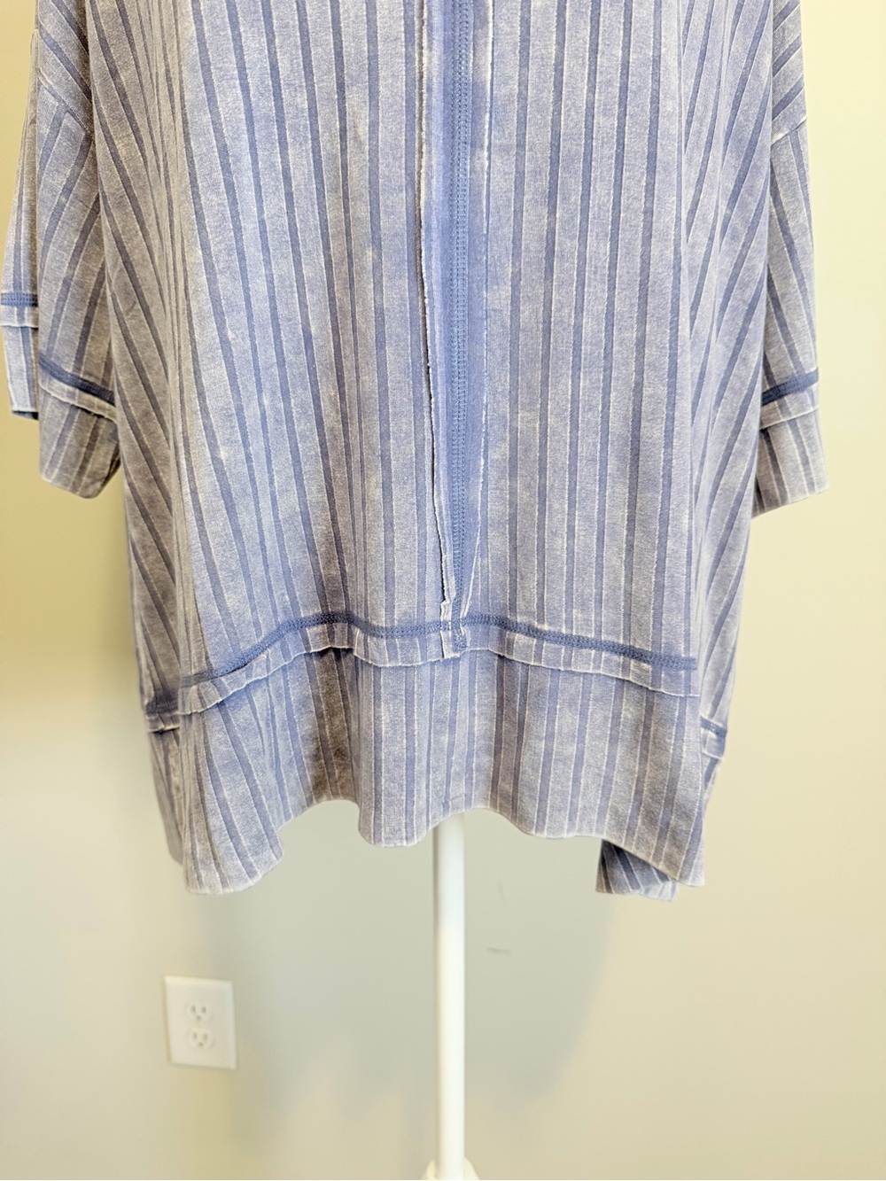 Zenana Ribbed Acid Wash Half Sleeve oversized Top in Marlin size s/m NIB - Picture 6 of 8